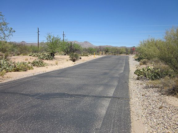 2nd image of 12780 N Zircon Ln