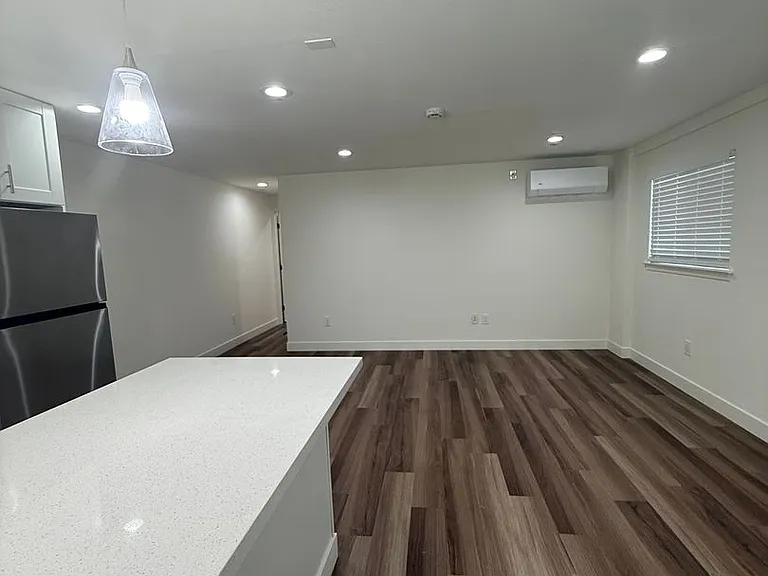 The Enclave at Lawrence — Photo 13