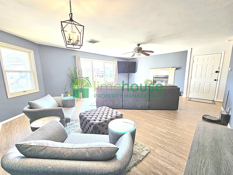311 Norfolk Ave #1 — Photo 2
