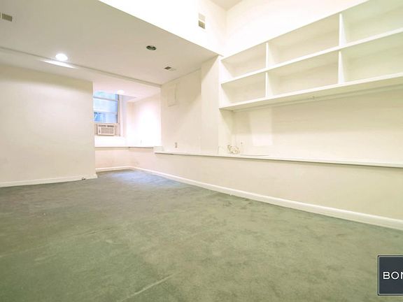 2nd image of 10 W 74th St APT Lla