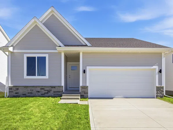 5660 Brook View Ave, Des Moines, IA 50317