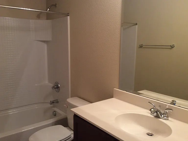 2824 Stonewall Ln — Photo 10