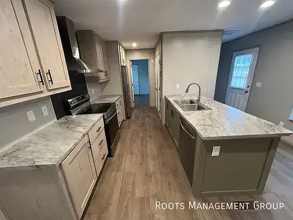 4th image of 104 Hyacinth Ln #104H