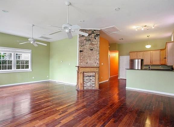 3rd image of 3813 Annunciation St