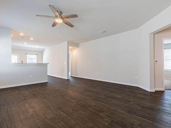 4th image of 14007 Levy Ln
