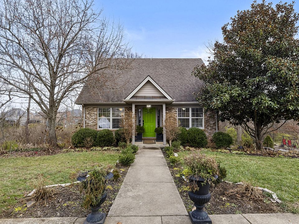 1st image of 4728 Larissa Ln