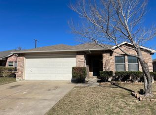 5340 New Castleton Ln, Fort Worth, TX 76135