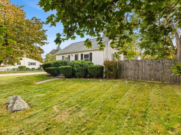 26 Lamb St, Attleboro, MA 02703