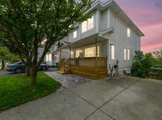 83 Red Fern Ter, Halifax, NS B3S 1K9