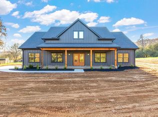1103 Williams Ferry Rd, Lenoir City, TN 37771