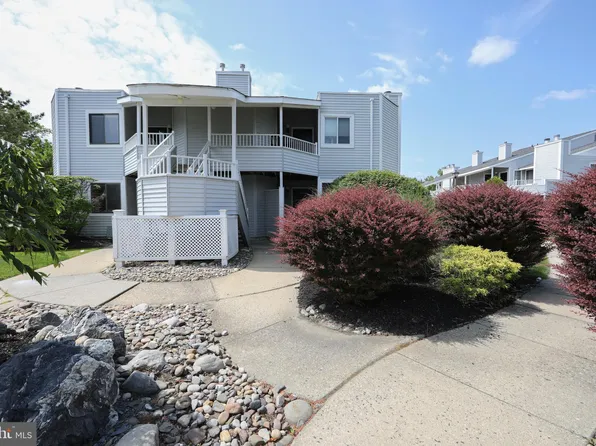 3004 Sherry Ct, Voorhees, NJ 08043