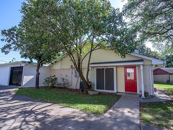 4th image of 8632 Twelve Oaks Dr