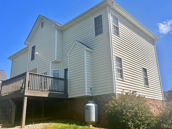 3rd image of 1091 Cossman Ct