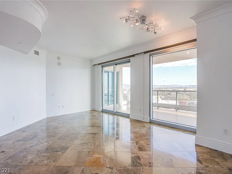222 Karen Ave #4005 — Photo 6