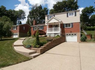 5119 S Passage Dr, Pittsburgh, PA