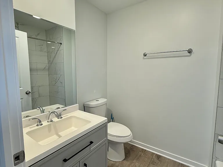 5366 S Laramie Ave #105 — Photo 10