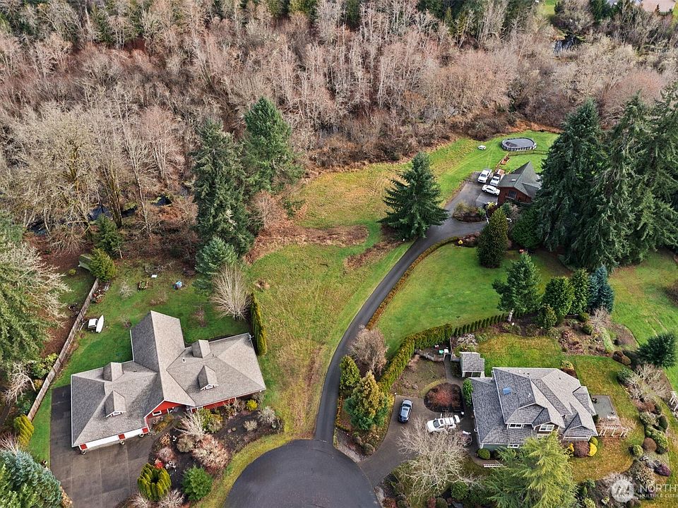 1st image of 2844 28th Lane NE