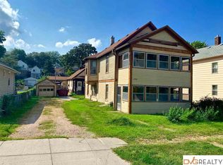 2718 S 21st St, Omaha, NE 68108