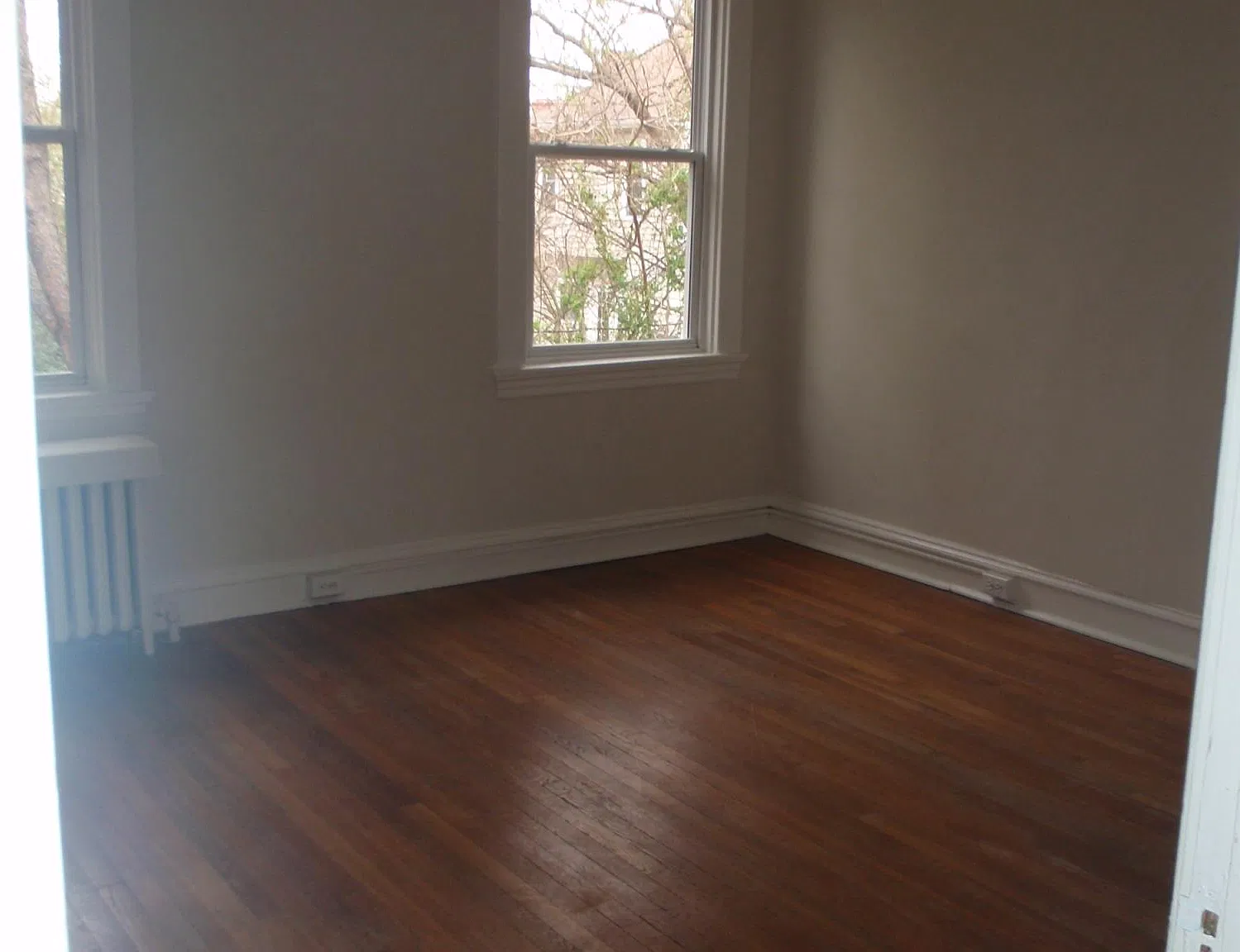 2 bed, 750 sqft, $1,400 — Photo 2