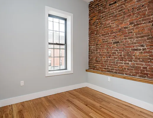 Rented by Nooklyn NYC LLC | media 52