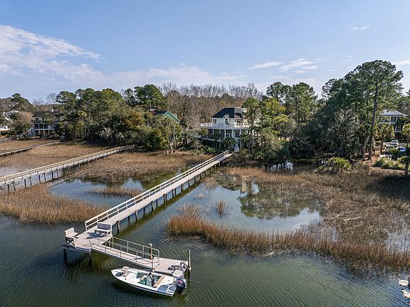 3rd image of 3600 Henrietta Hartford Rd