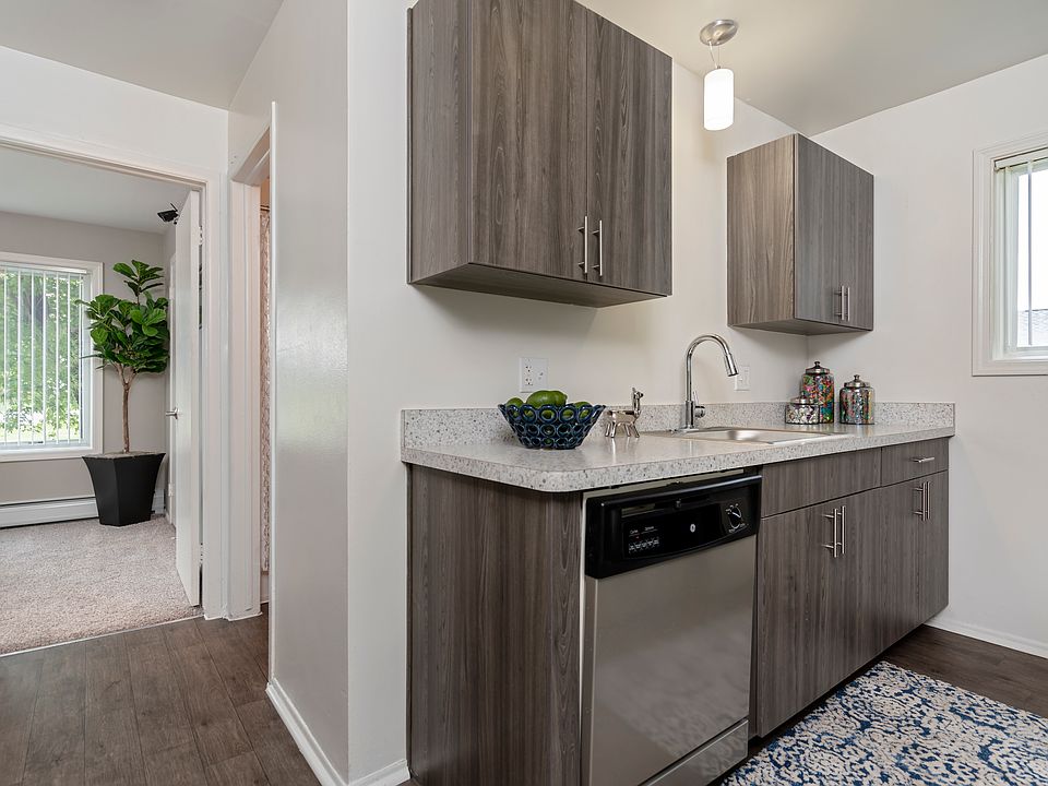 1st image of 24360 Independence Dr #712814