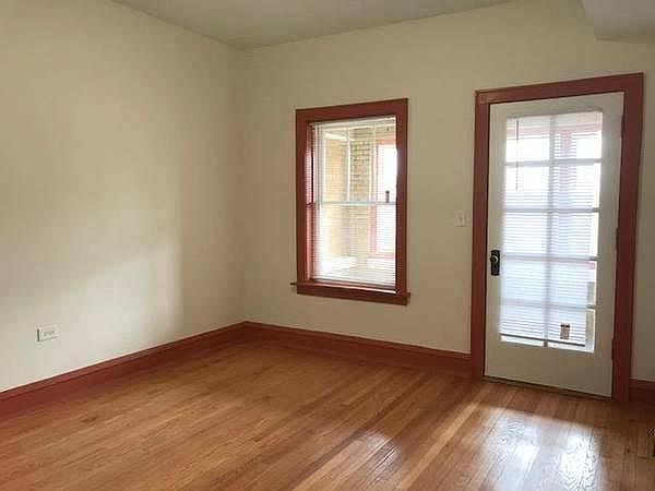 1st image of 2909 N Albany Ave APT 3