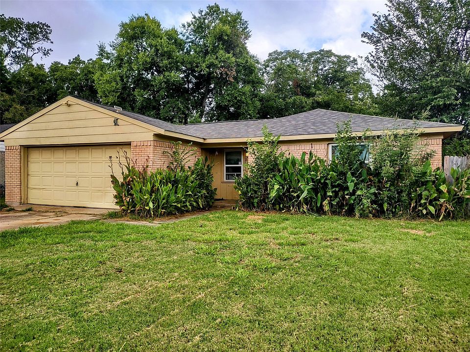 1st image of 2135 Brookshire St