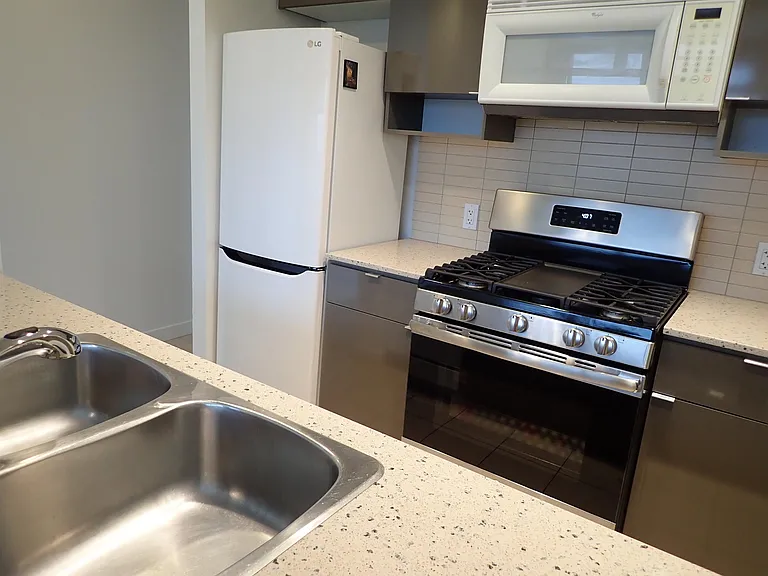 928 Beatty St #2205 — Photo 3