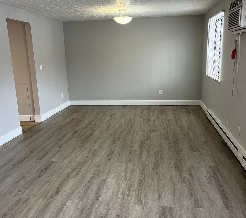 1st image of 1461-69 Hillcrest Dr #1461-27