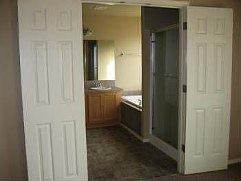 4th image of 2655 NE 88th Pl