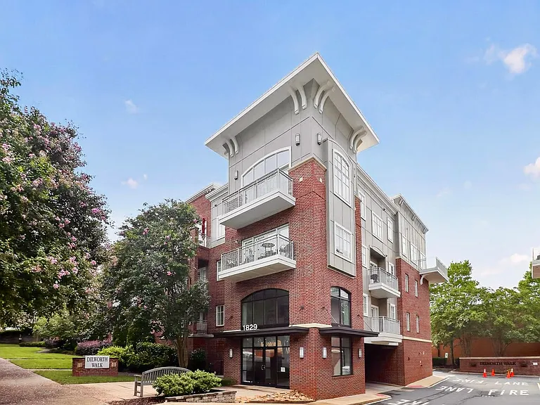 1829 Kenilworth Ave #B-209 — Photo 1