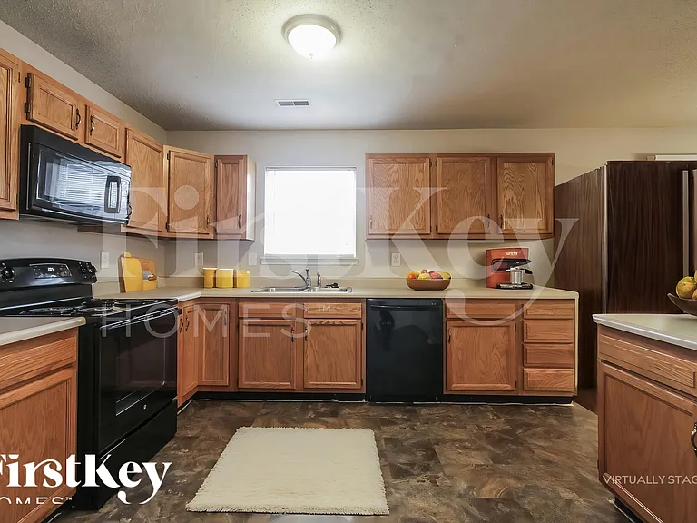 8942 Leffler Ln — Photo 5
