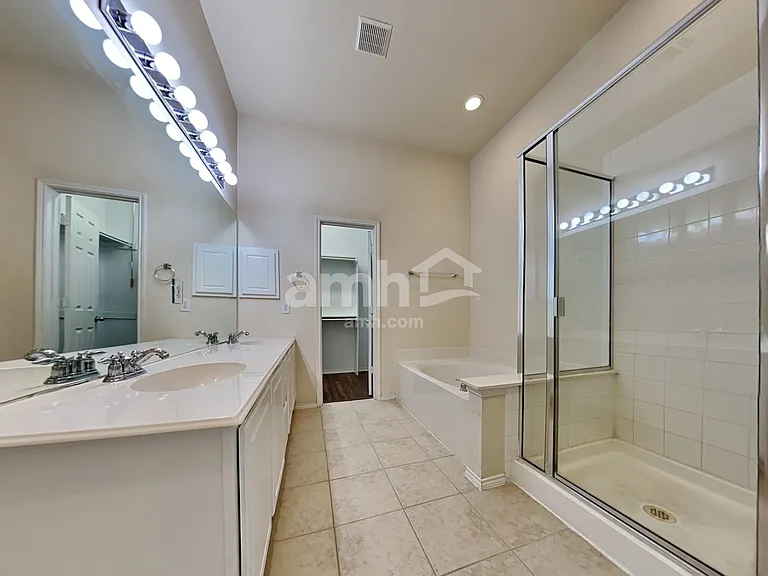 1356 Napa Dr — Photo 14