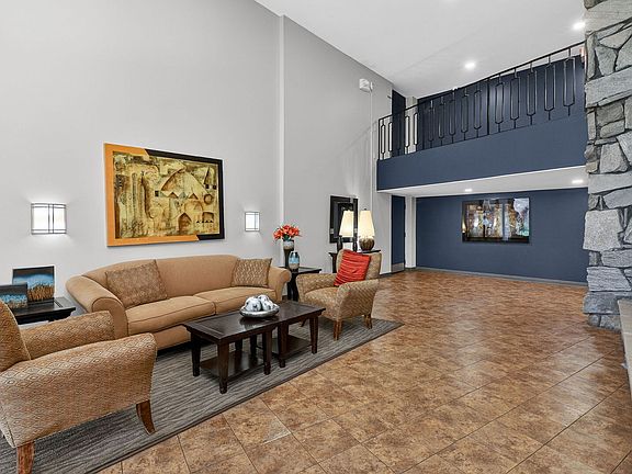 3rd image of 1188 Royal Glen Dr APT 311