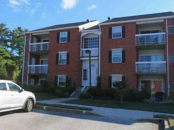 1 Belmullet Ct, Lutherville Timonium, MD 21093