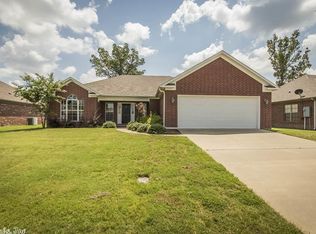 17 Golden Leaf Dr, Greenbrier, AR 72058