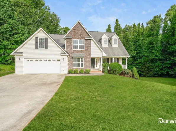 142 Sawgrass Ln S, Lexington, NC 27295