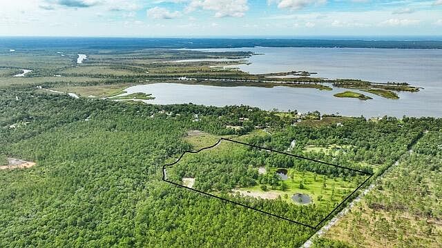 2nd image of Fluffy Landing Rd