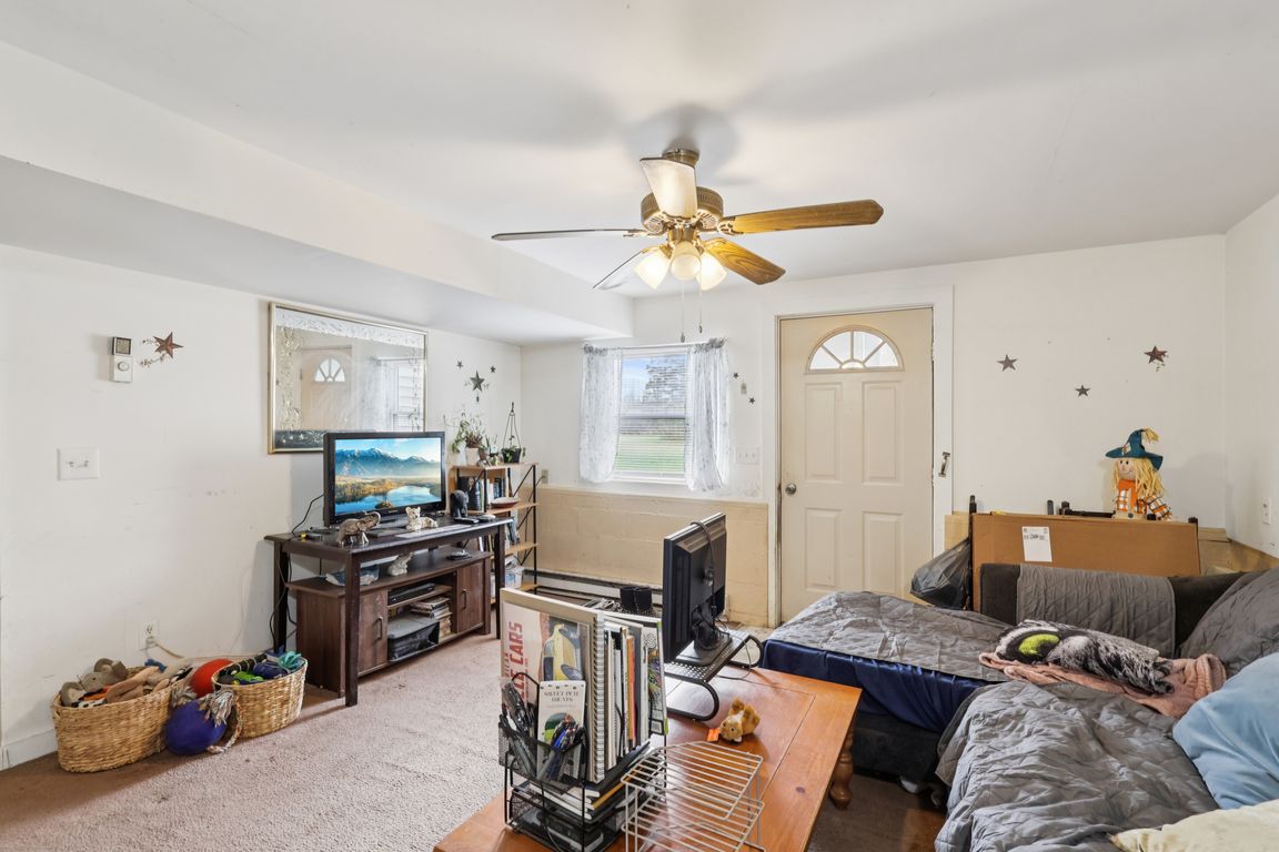 next background image