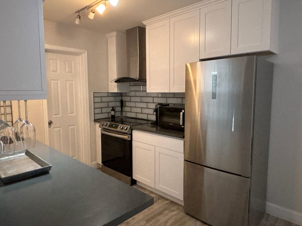 1st image of 871 46th Ave #C