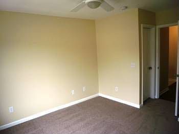 2nd image of 135 Raye Dr