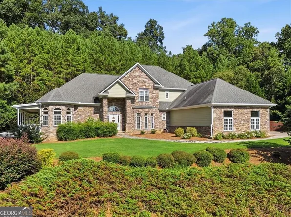 952 Thomas Rd, Canton, GA 30115