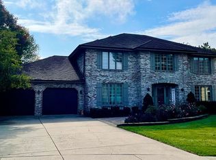 6901 Osage Ave, Downers Grove, IL 60516