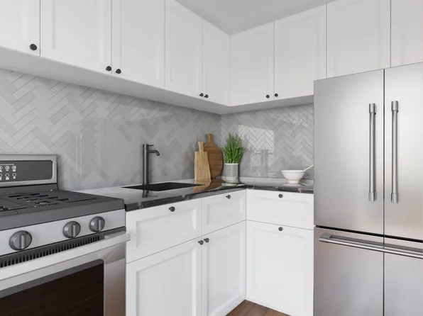 180 Park Row image 10 of 17