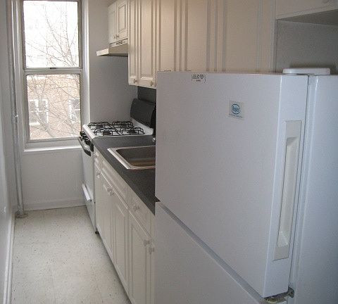 3rd image of 7272 112th St APT 3T