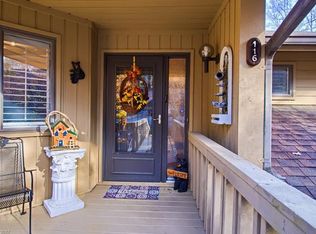116 Live Oak Ln, Hendersonville, NC 28791