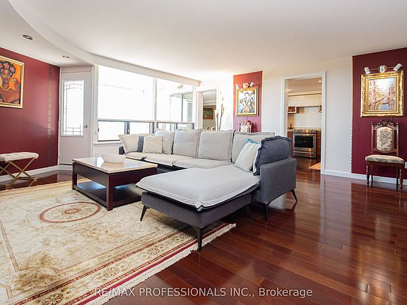 5th image of 296 Mill Rd #Penthouse 08