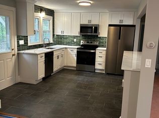 375 Holyoke Rd, Westfield, MA 01085