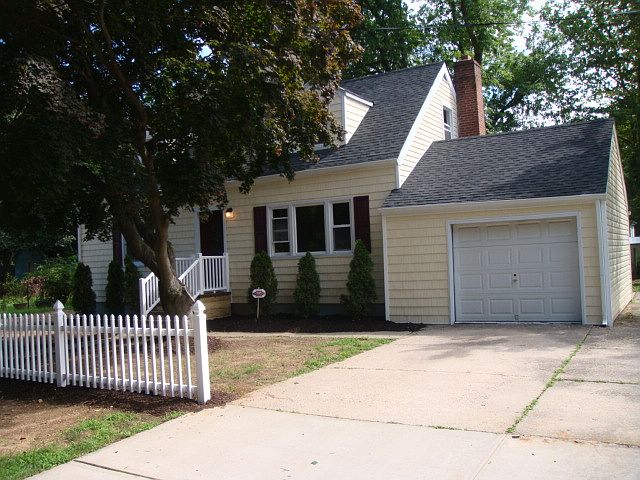 1st image of 21 N 12th St